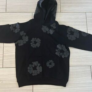 Men’s Denim Tears hoodie Size: L